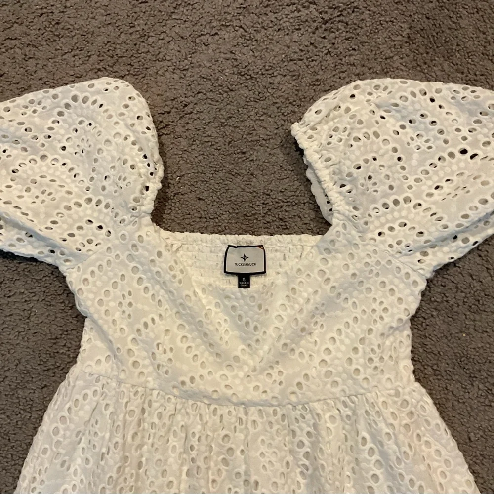 Tuckernuck Abigail White Eyelet Tunic Mini Dress Easter Party sz Small, Lk New - Picture 2 of 6